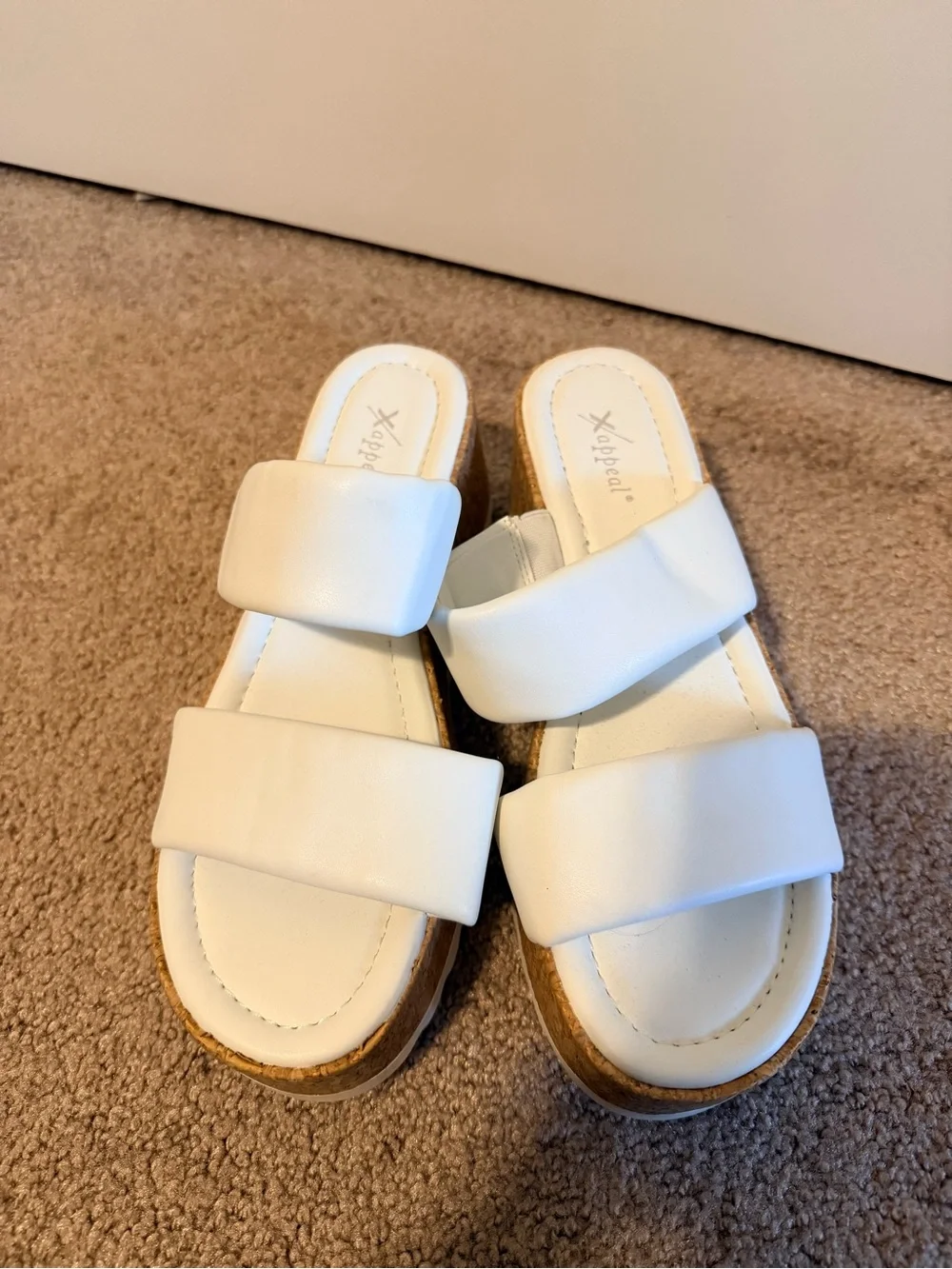 Xappeal White Cork Platform Slide Sandals Size 9 New